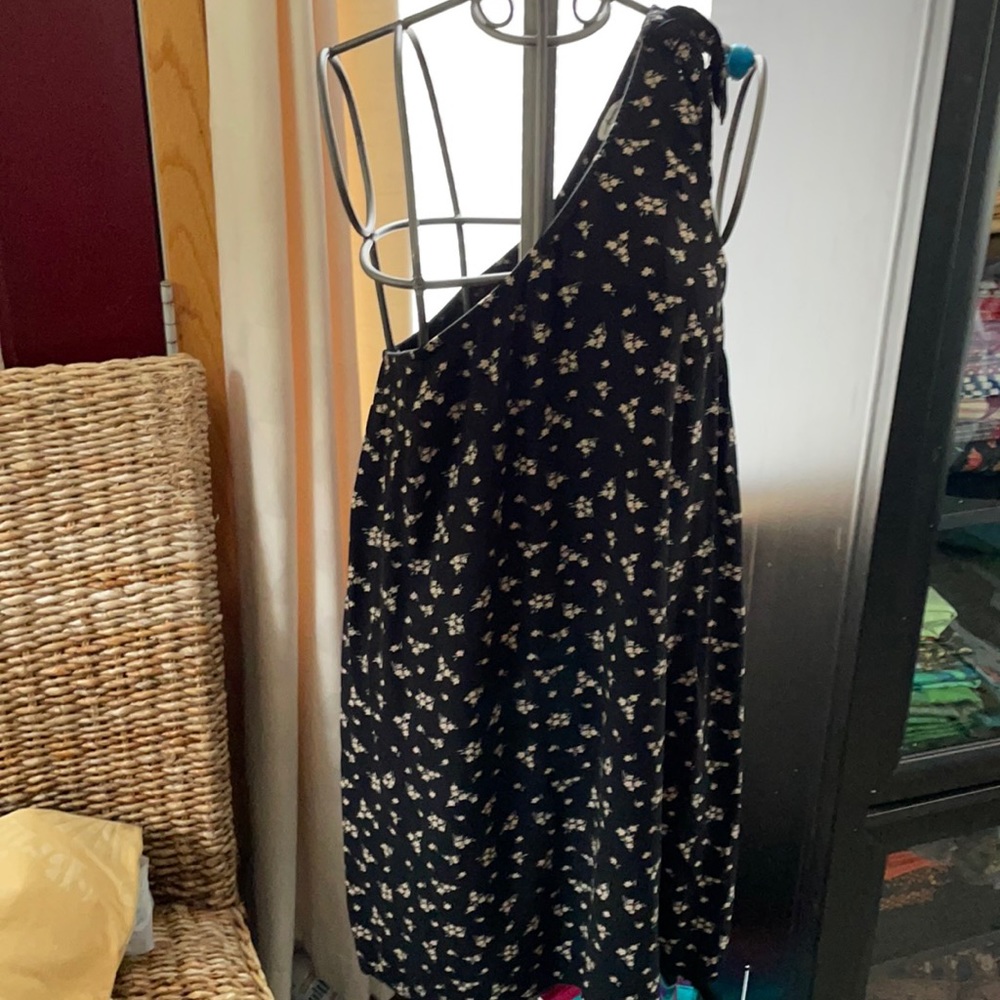 Summer one shoulder strap dress